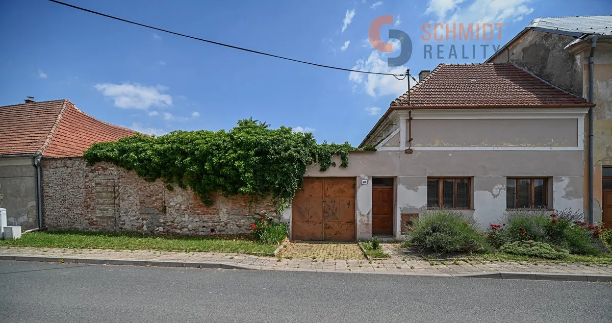 Prodej rodinného domu 280 m², pozemek 751 m²